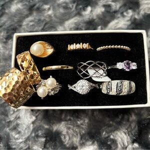 *SOLD* Lot of assorted rings